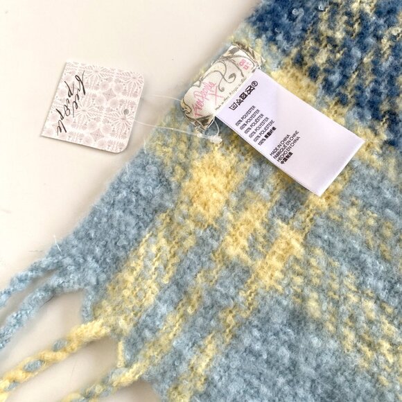 NWT Free People Homecoming Plaid Blanket Scarf School Blue Large Soft Fringed - Picture 3 of 8